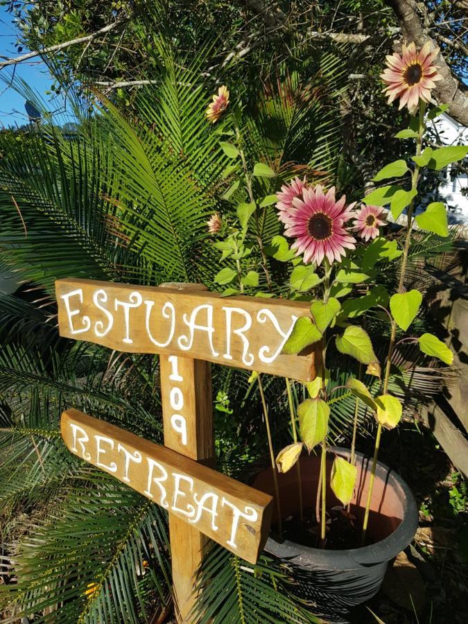 Estuary Retreat Whangamata Hotel Buitenkant foto